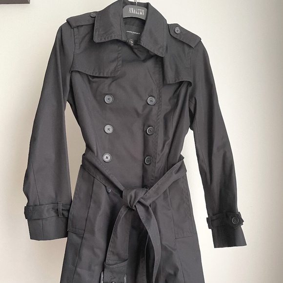 Banana Republic Black Xs short trench - Picture 1 of 3